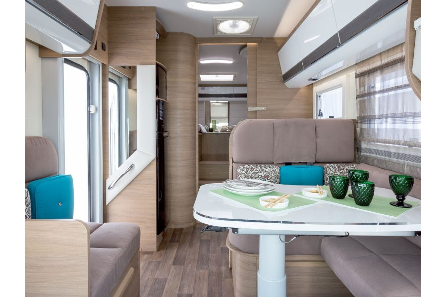 Half-integraal automaat camper - Kordes Campers