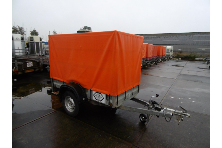 Aanhanger met huif | Enkelas huif 2 meter - Aanhangwagenbedrijf van de Burgwal B.V. - 1