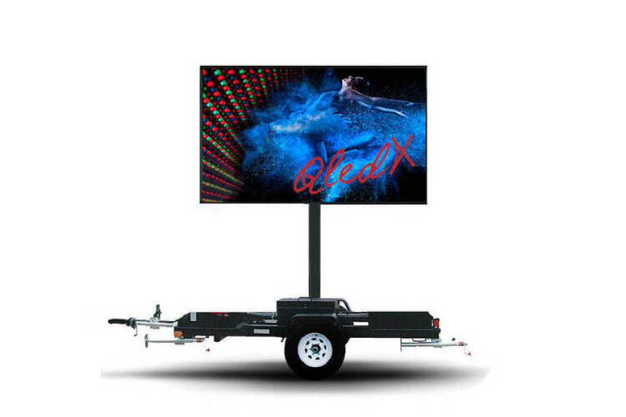 Mobiel LED scherm 2 x 3.5 meter - QledX grote ledschermen - 2